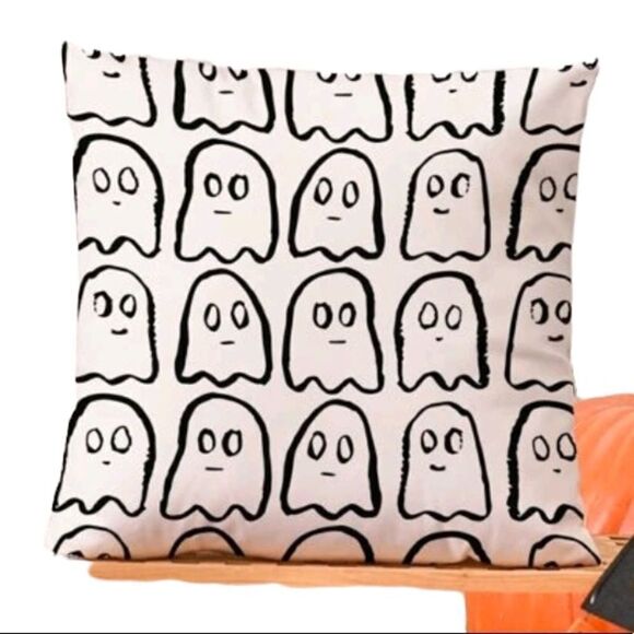 Ghost 👻 Pattern Pillow Cover - Picture 2 of 4